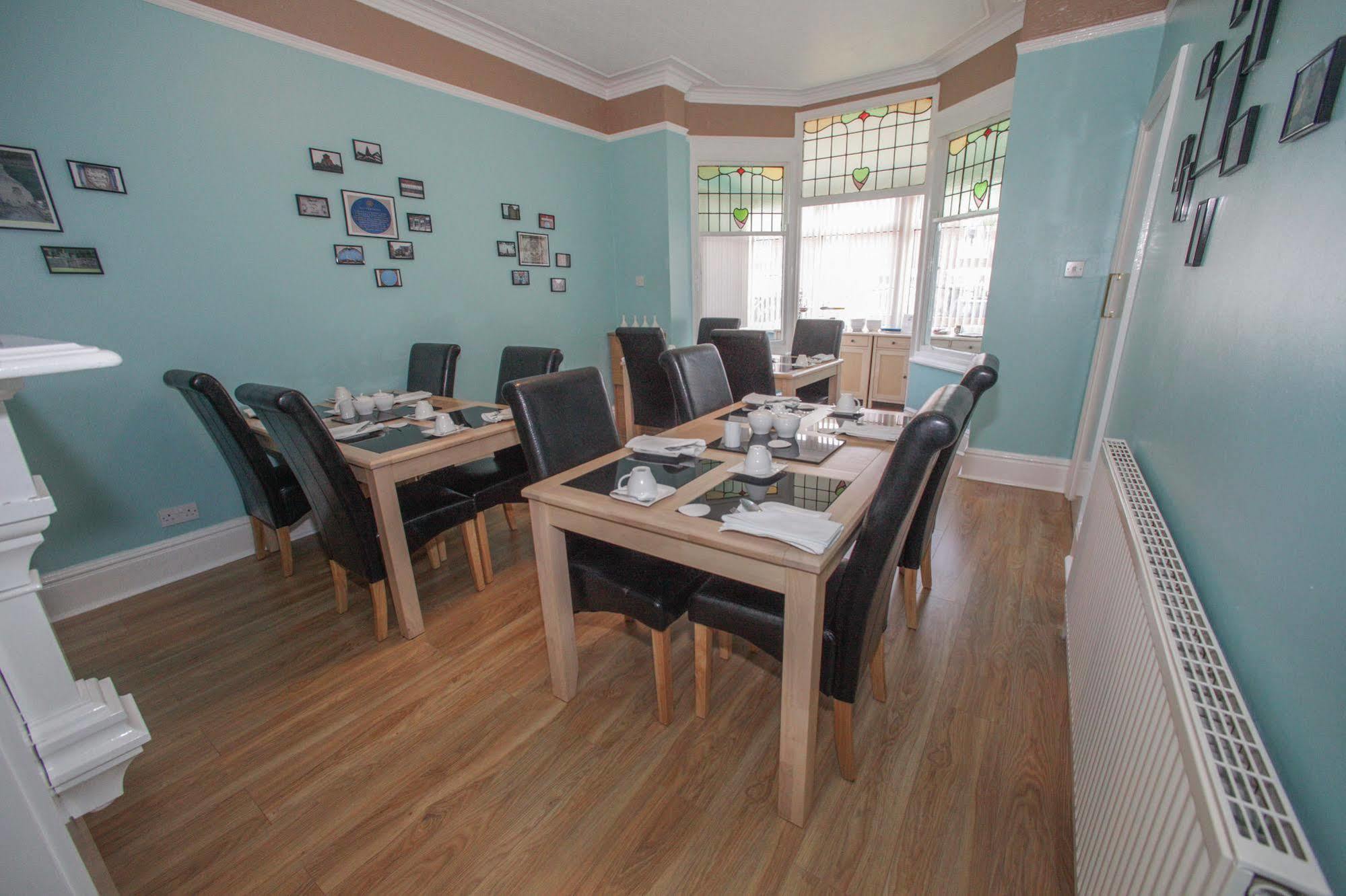 Tower House Executive Guest House Pontefract Extérieur photo